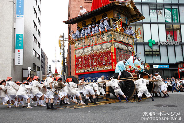 GIONMATSURI-054